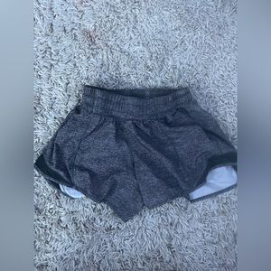 LULU SIZE 2 SHORTS